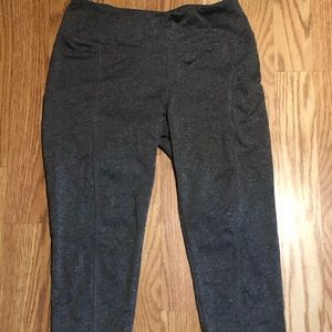 Knee length workout shorts with pockets !